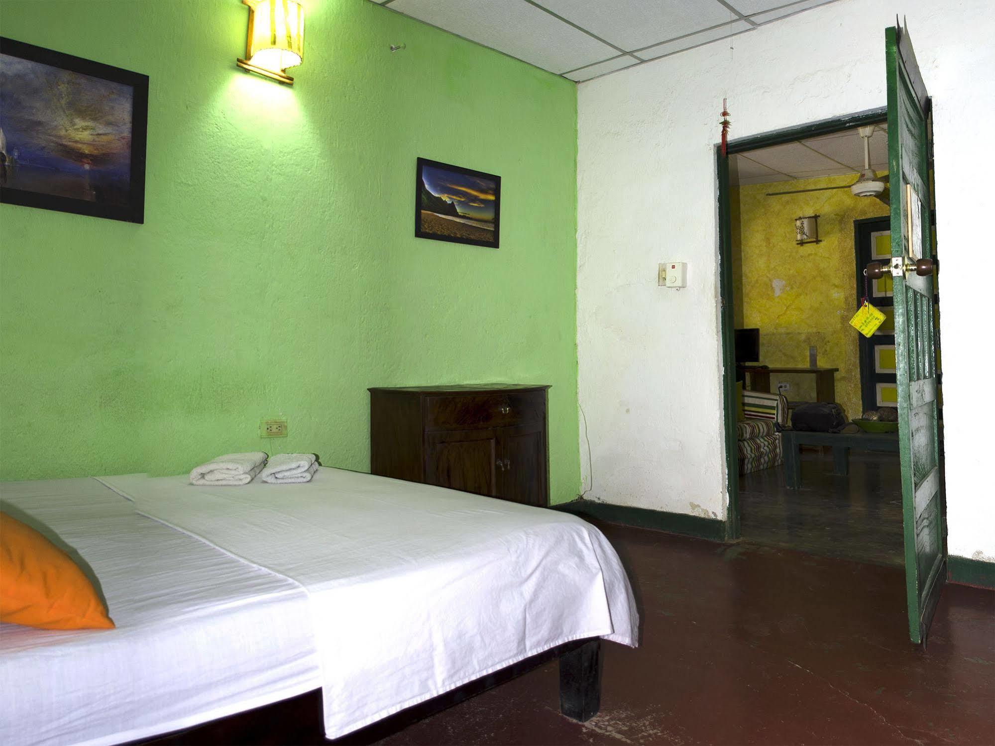Hostel Villa Mary Taganga Exterior photo